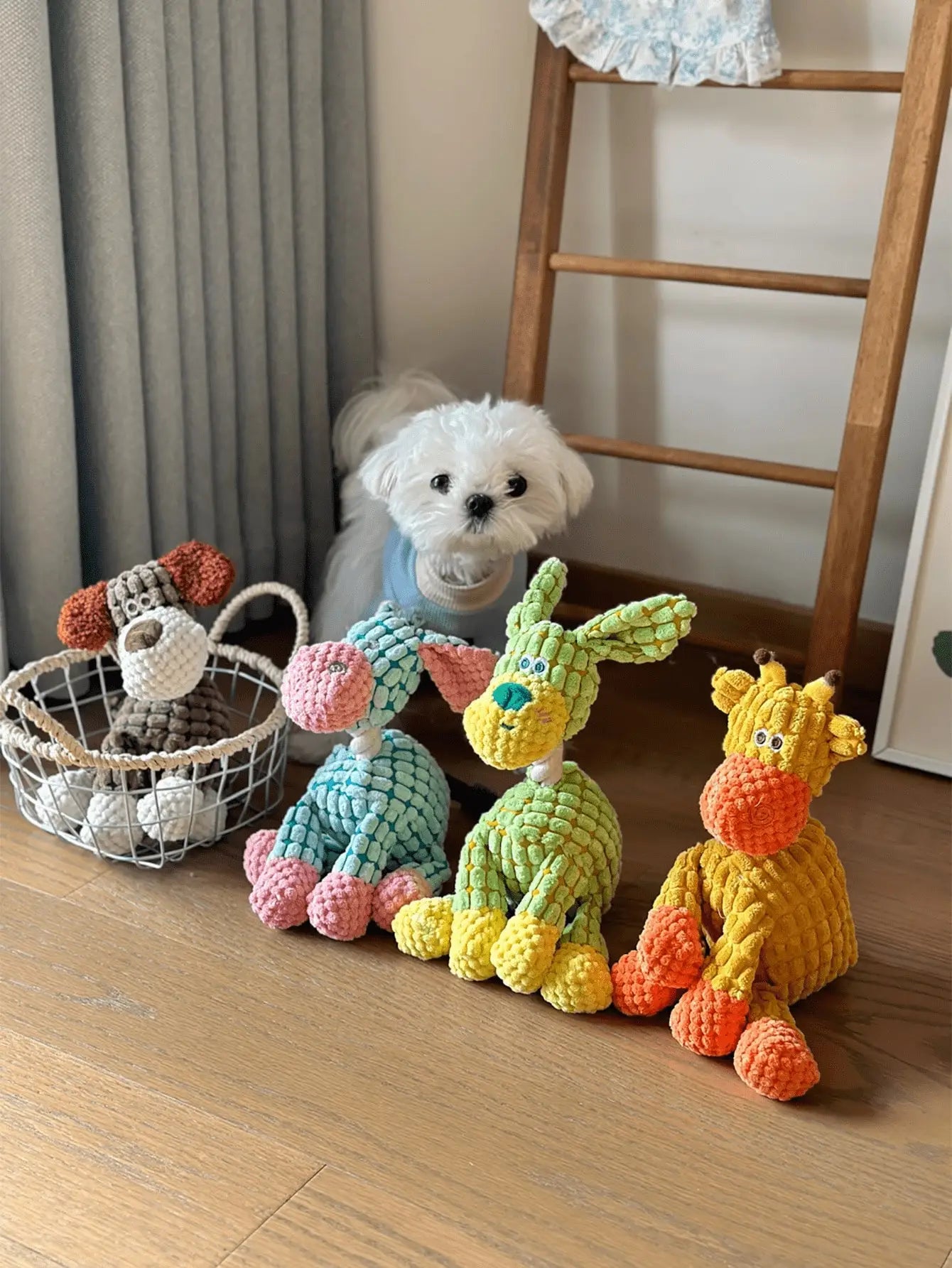 Fun Pet Dog Toy - Donkey-Shaped Corduroy Chew Toy, Squeaky Plush Donkey Toy for Puppies, Suitable for Cats and Dogs to Play, Helps Dogs Play and Expend Energy, Promotes Teeth Cleaning and Oral Health, Suitable for Small and M