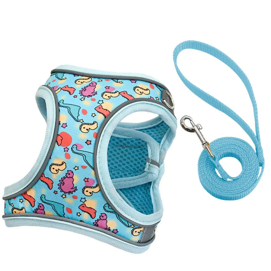 DH009Cartoon-Dog harness and leash set features a breathable honeycomb mesh design to prevent overheating and sweating.